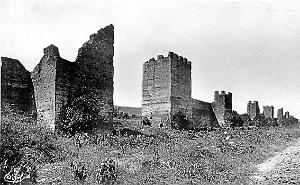 TLEMCEN  LES RUINES DE MANSOURAH